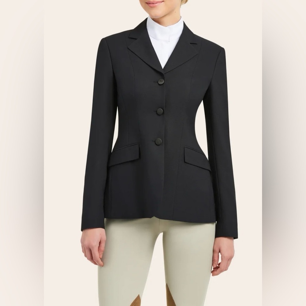 RJ Classics Sydney ll Blue Label Show Coat. 8 Long . NWT!